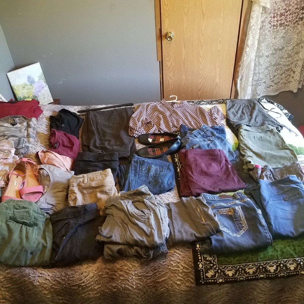36 piece wardrobe